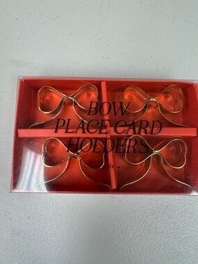 Bow Place Card Holders - Gold tie your tables together with the charming 4 piece